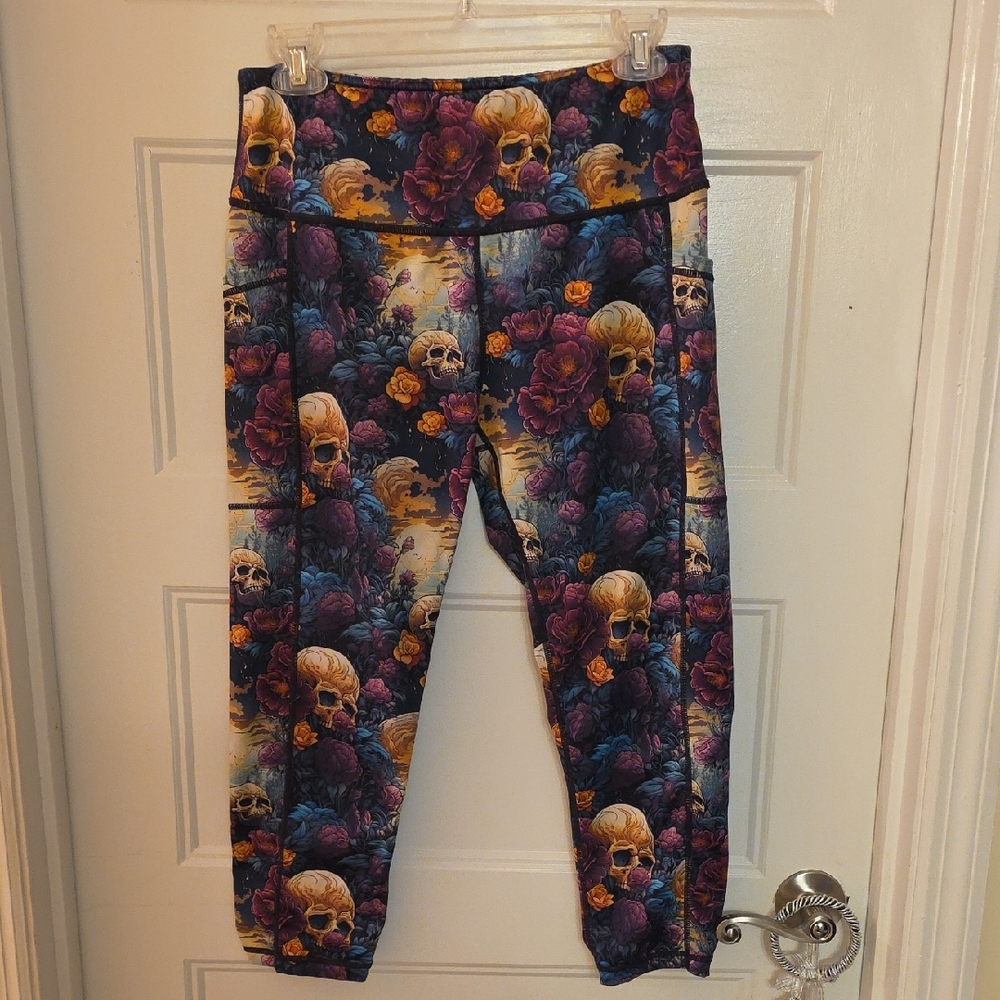 CVG ~ Garden Of The Dead Medium Capri